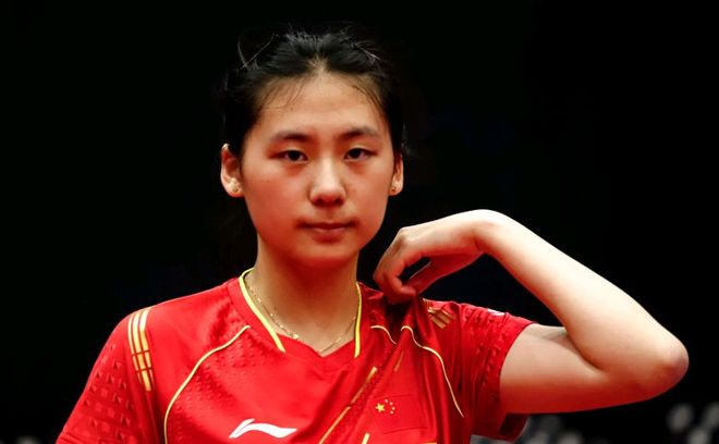 战术要求更 战术要求更