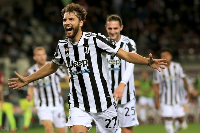 全国滑翔伞定点联赛首站温州开赛.